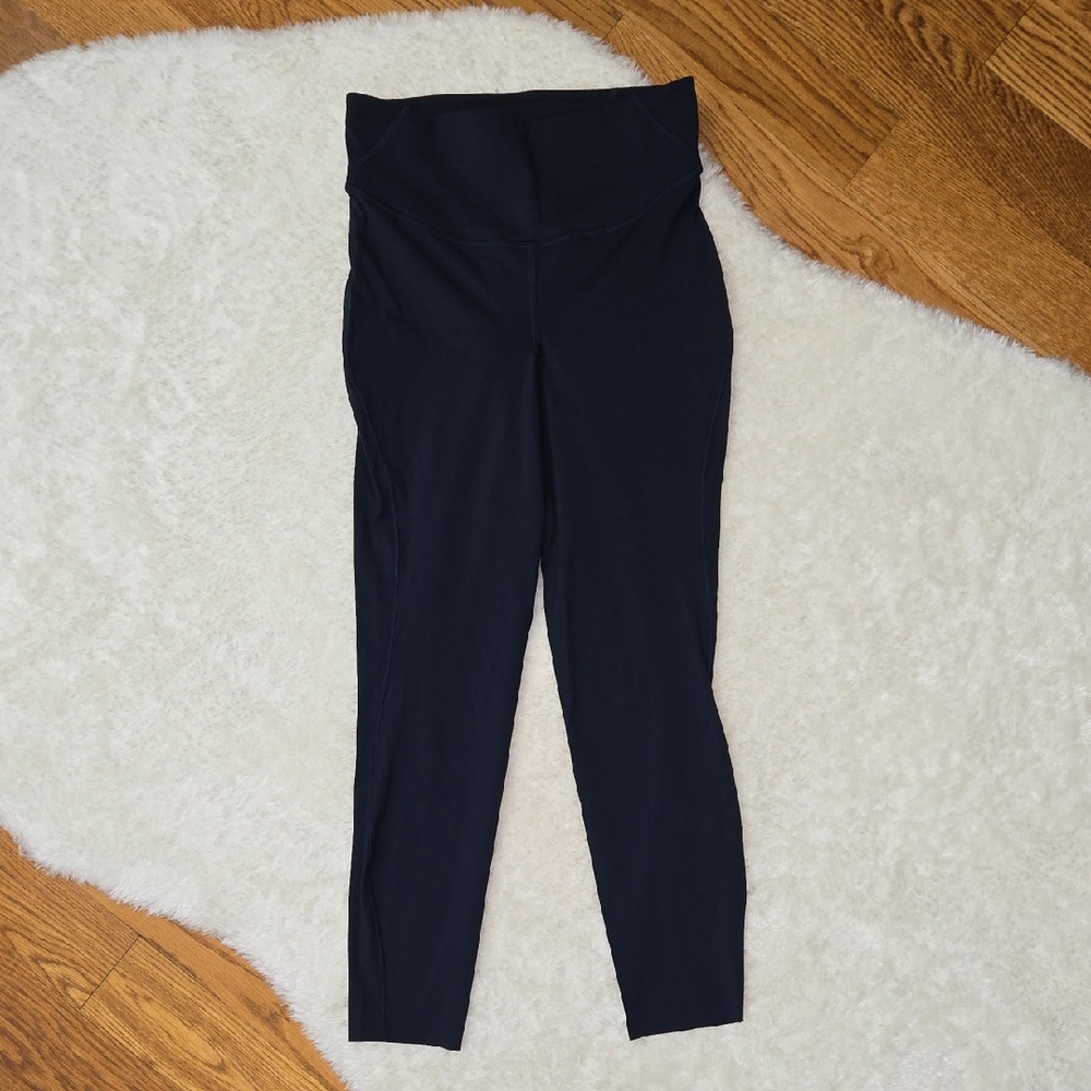 Lululemon Navy Athletic Leggings, Womens 6, Great Condition